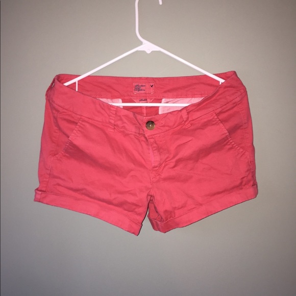 American Eagle rust coloured shorts - Picture 2 of 3